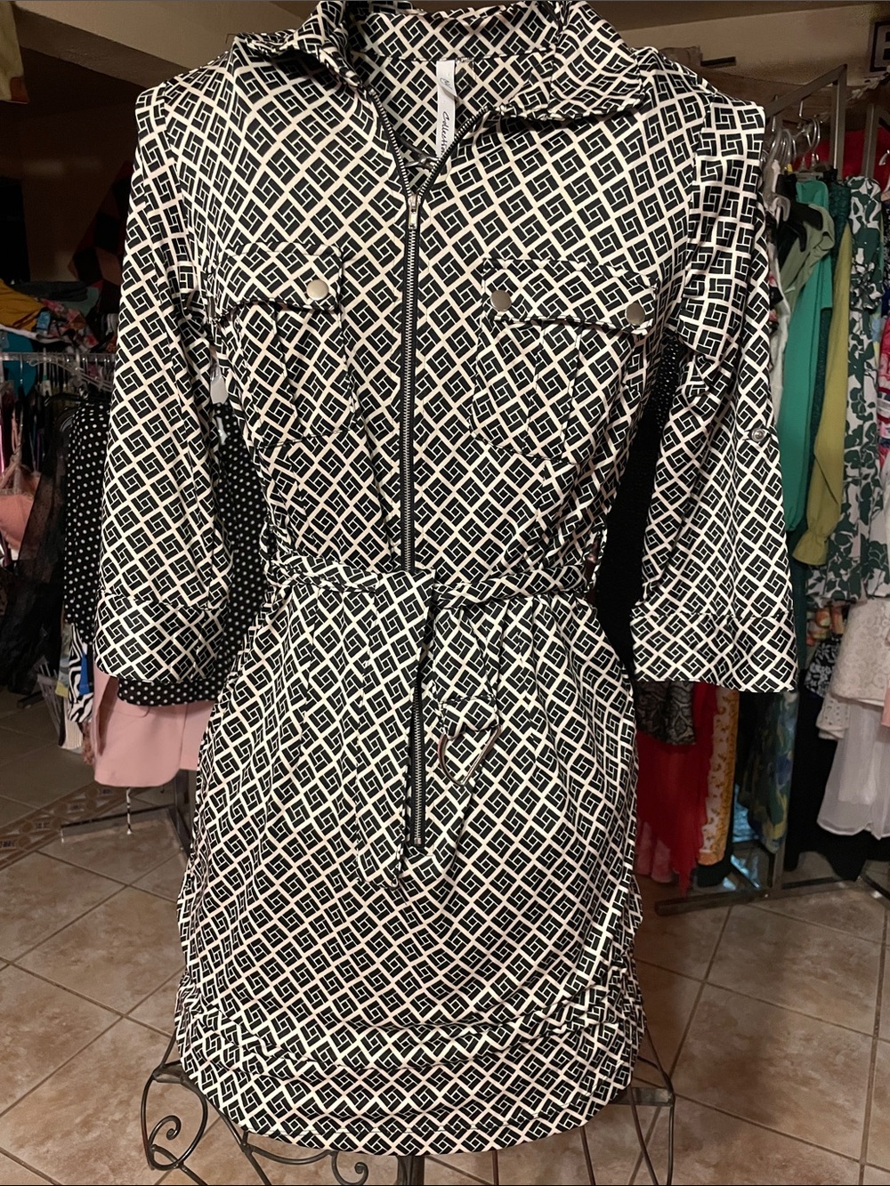 NY Collection Black and White Geometric Midi Shirt Dress